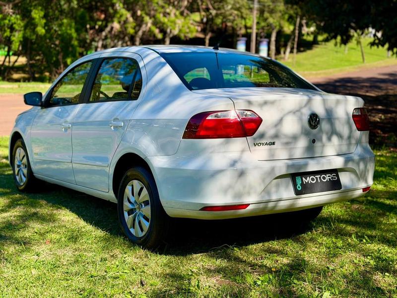 Volkswagen Voyage 1.0 - foto 8