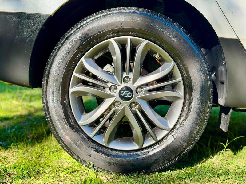 Hyundai ix35 Gl 2.0 16V 2wd Flex Aut. - foto 16