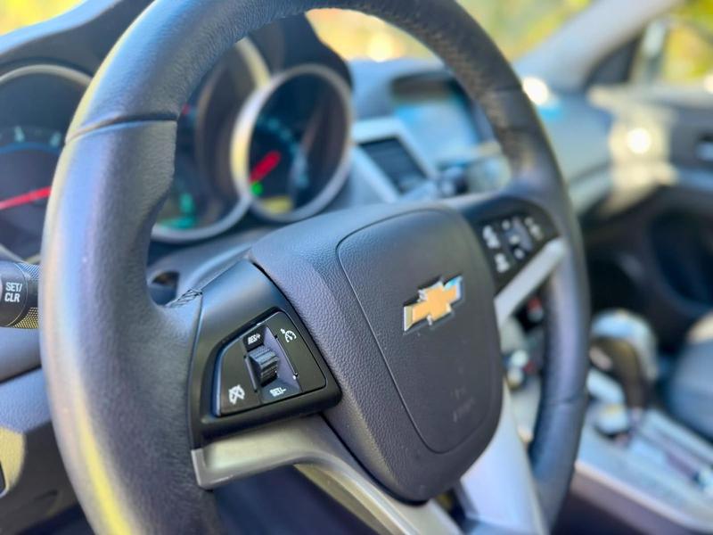 Chevrolet Cruze 1.8 LT 16V Flex 4P Automático - foto 15