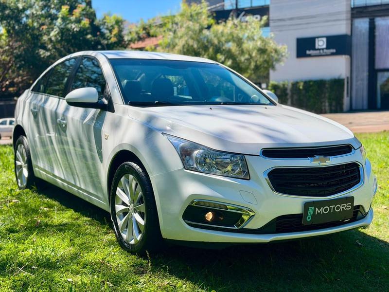 Chevrolet Cruze 1.8 LT 16V Flex 4P Automático - foto 2