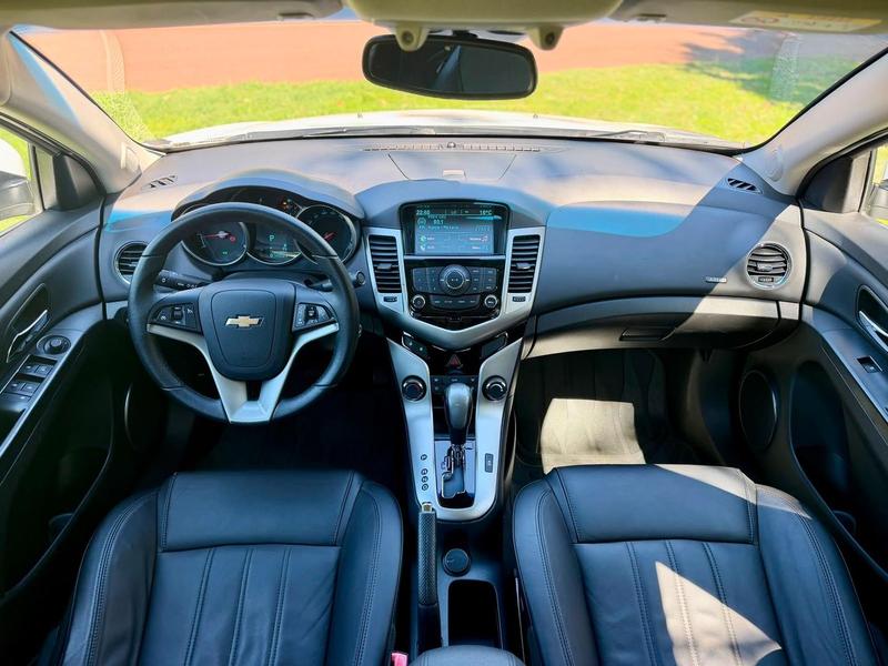 Chevrolet Cruze 1.8 LT 16V Flex 4P Automático - foto 5