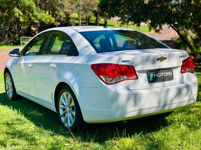 Chevrolet Cruze 1.8 LT 16V Flex 4P Automático - foto 10