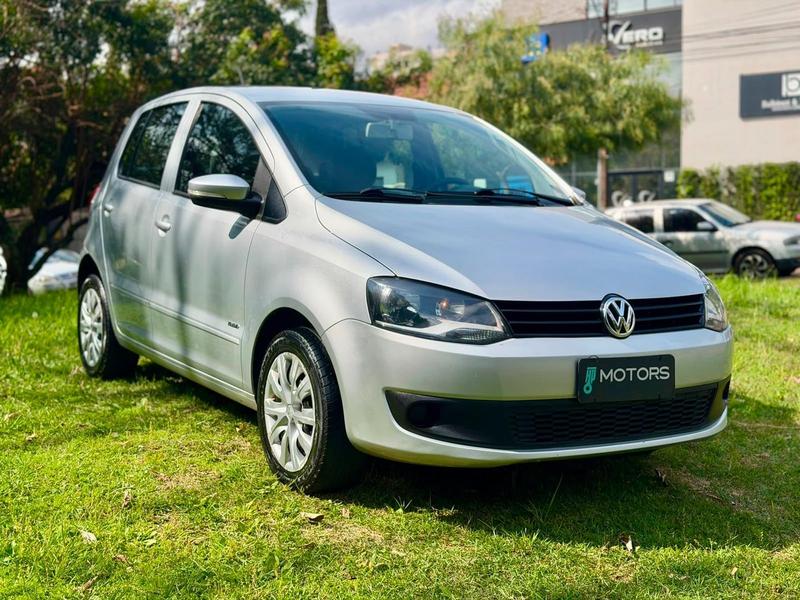 Volkswagen Fox 1.6 Mi 8V Total Flex 4P - foto 2