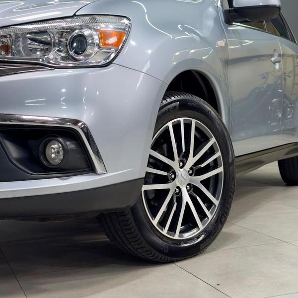 Mitsubishi ASX 2.0 CVT Flex - foto 3