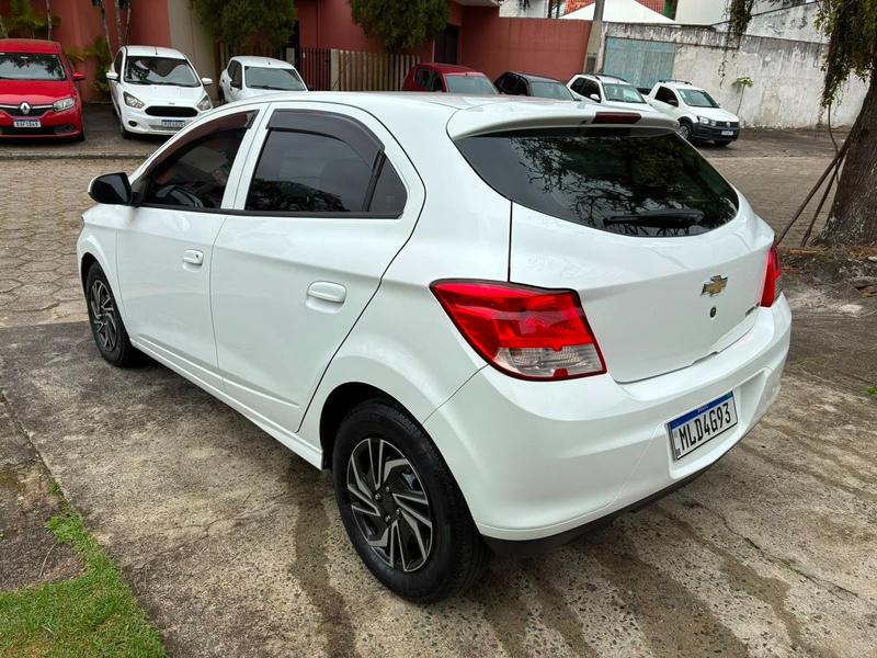 Chevrolet Onix 1.0 LT - foto 2