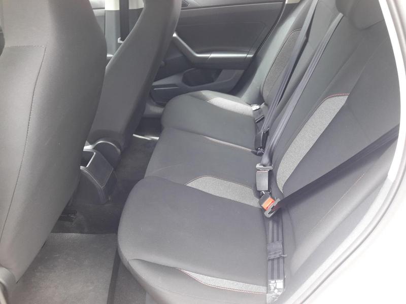 Volkswagen Polo Track 1.0 Flex 12V 5P - foto 5
