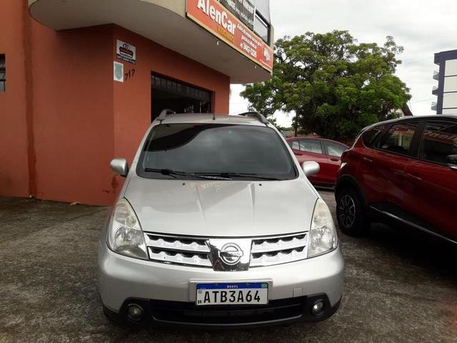 NISSAN LIVINA 1.8 16V FLEX 4P AUT