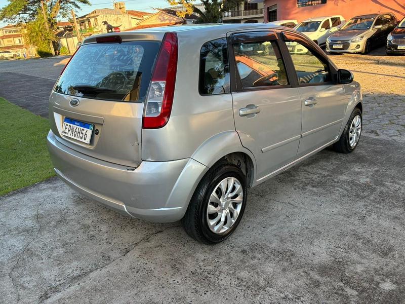 Ford Fiesta 1.6 Flex - foto 4