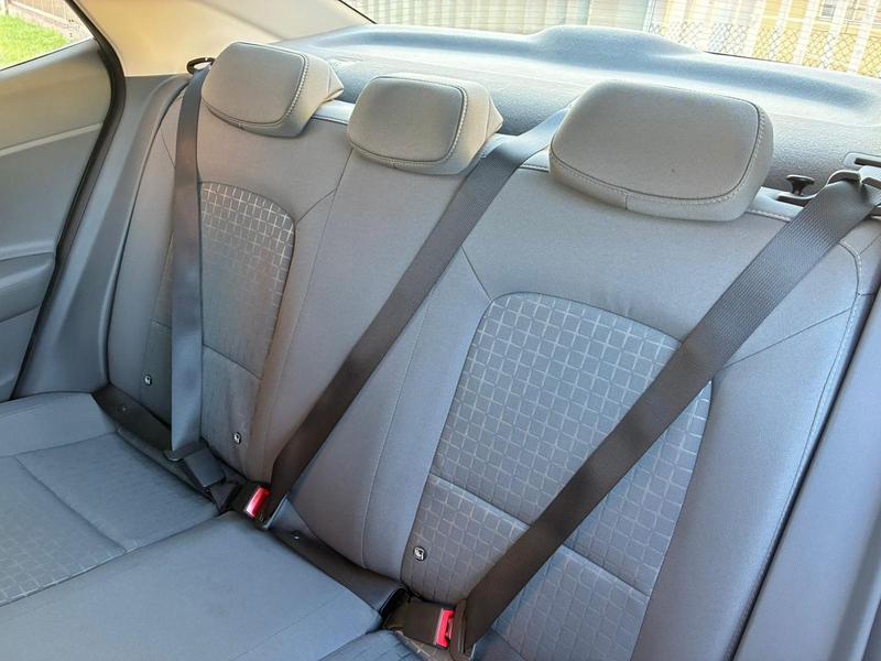 Hyundai HB20S 1.0 Confort Plus 12V Flex 4P Manual - foto 9