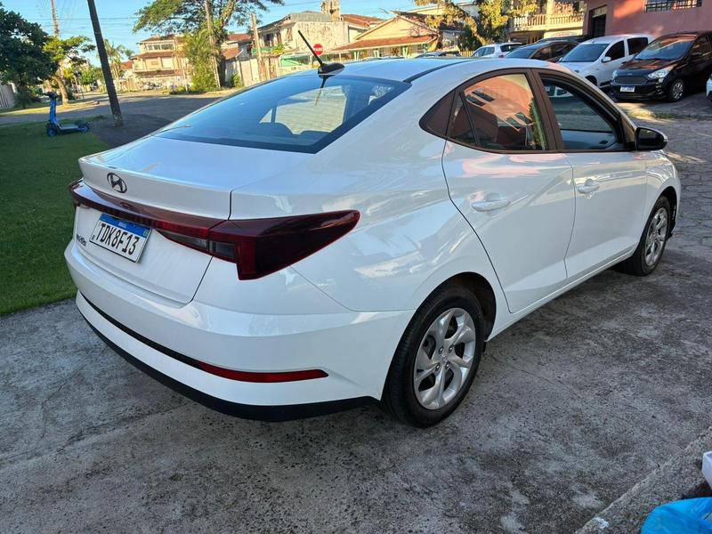 Hyundai HB20S 1.0 Confort Plus 12V Flex 4P Manual - foto 4