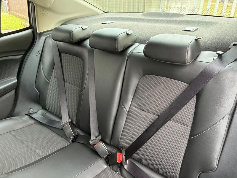 Chevrolet Onix Plus Plus LTZ 1.0 12V Tb Flex Aut. - foto 8