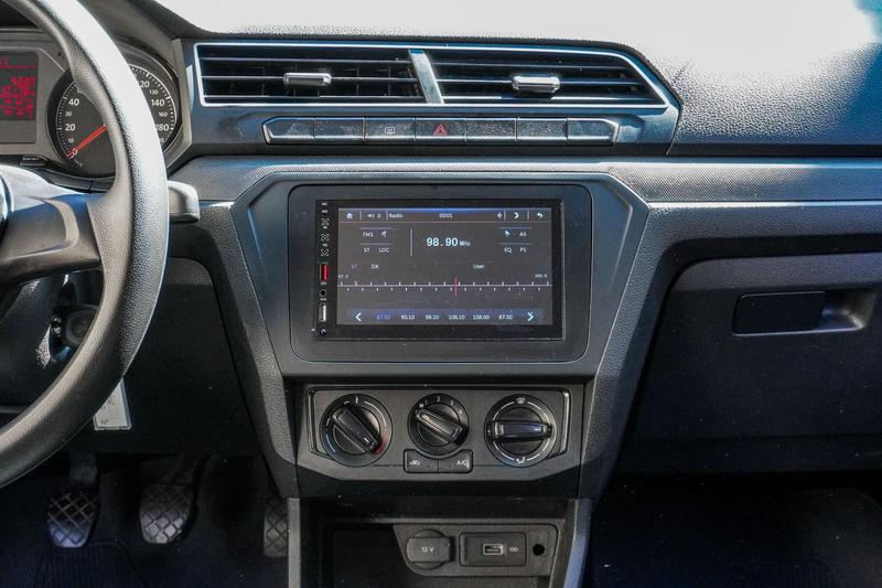 Volkswagen Voyage MPI - foto 11