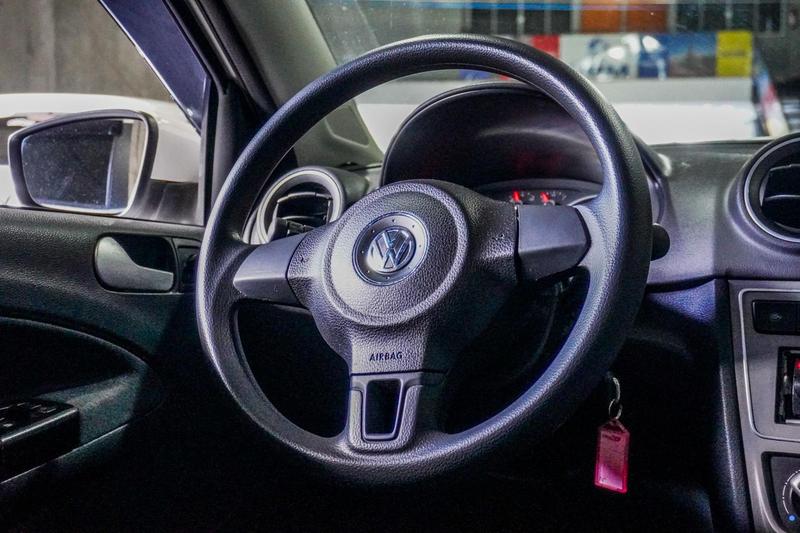 Volkswagen Voyage 1.0 - foto 11