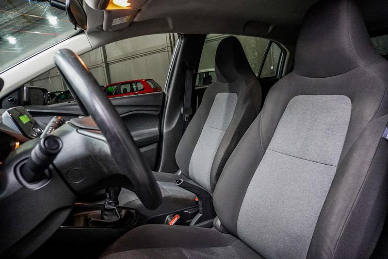 Chevrolet Onix 10mt Hb - foto 14