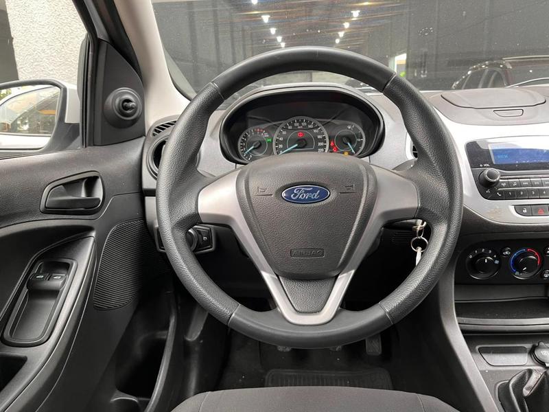 Ford Ka 1.5 Sedan Titanium 12V Flex 4P Aut. - foto 8