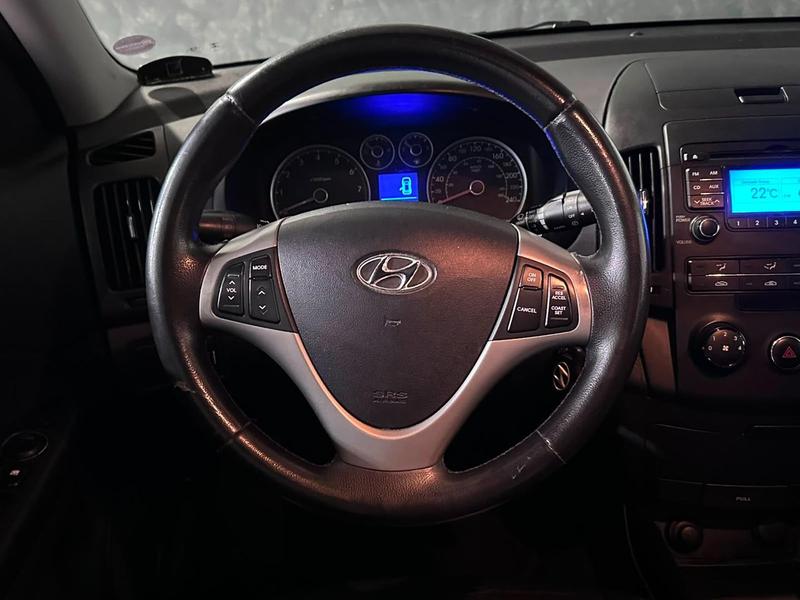 Hyundai i30 2.0 16V 145cv 5P Aut. - foto 9