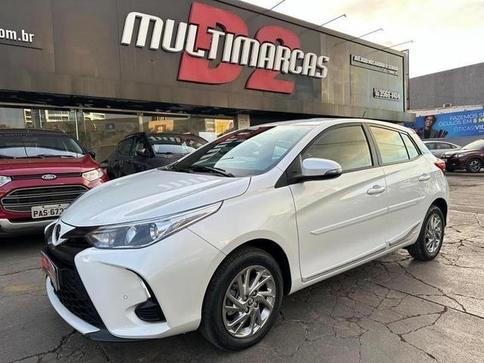 TOYOTA TOYOTA YARIS HB XS 15 AT