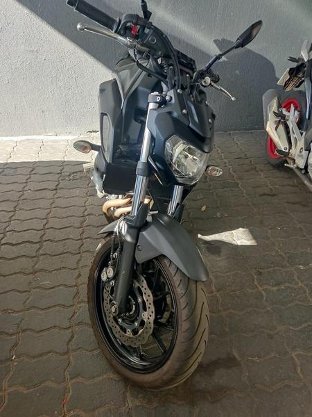 YAMAHA MT-07 ABS