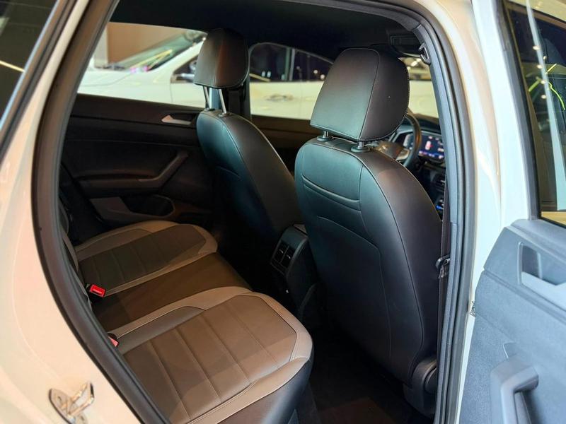 Volkswagen Nivus Highline 1.0 200 TSI Flex Aut. - foto 6