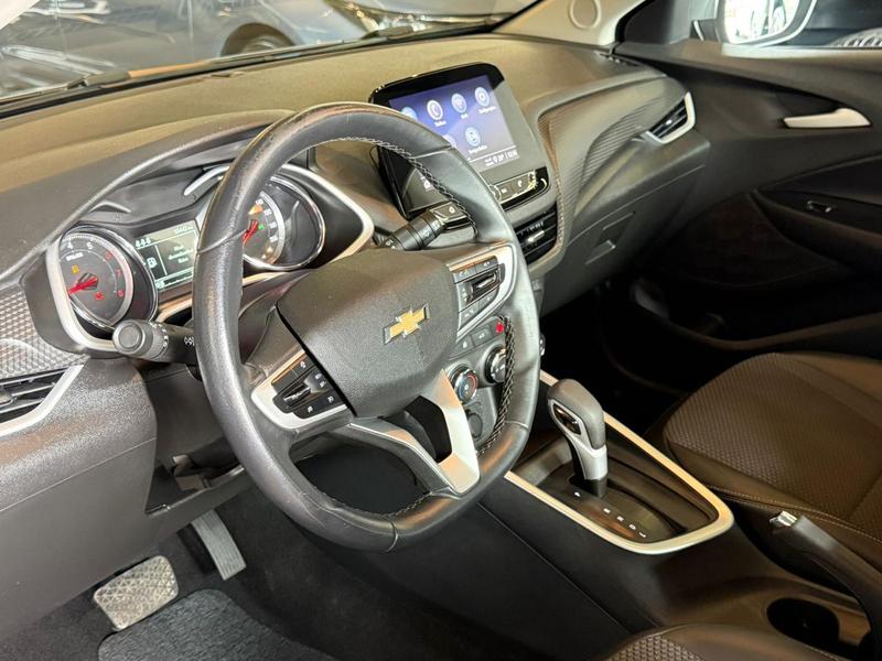 Chevrolet Onix Plus Plus LTZ 1.0 12V Tb Flex Aut. - foto 13