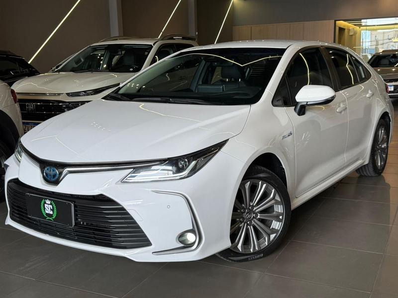 Toyota Corolla Altis Hv - foto 2
