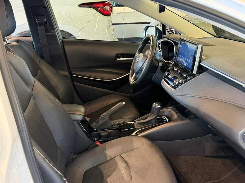 Toyota Corolla Altis Hv - foto 10