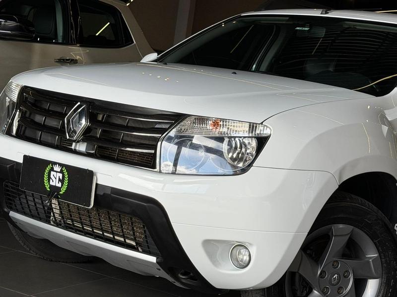 Renault Duster 2.0 D 4x2a - foto 6