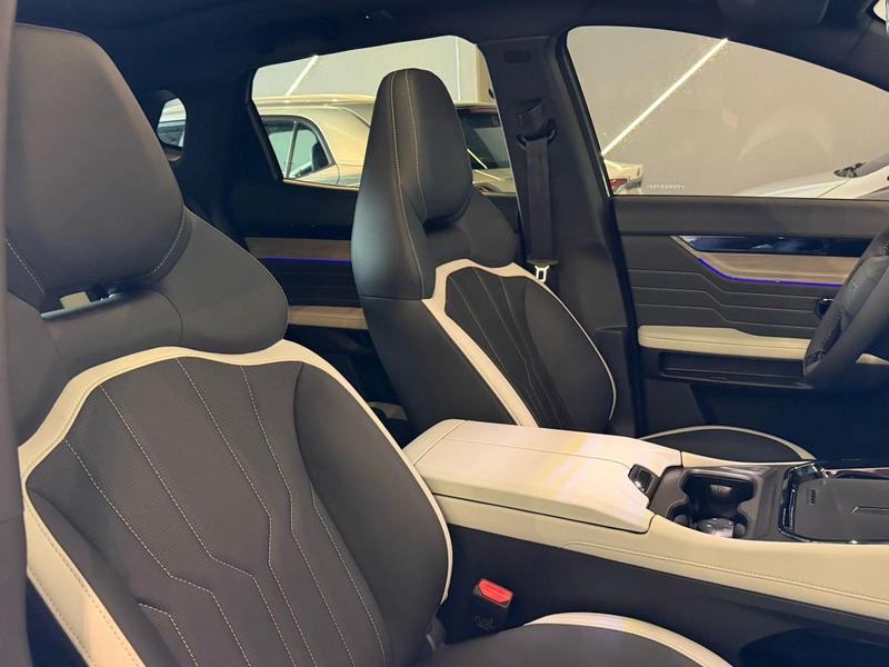 Jetour S06 Premium - foto 12