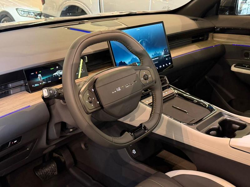 Jetour S06 Premium - foto 13