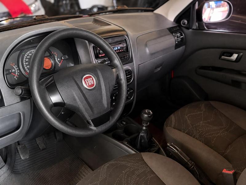 Fiat Strada Adventure 1.8 1.8 Locker Flex Ce - foto 8