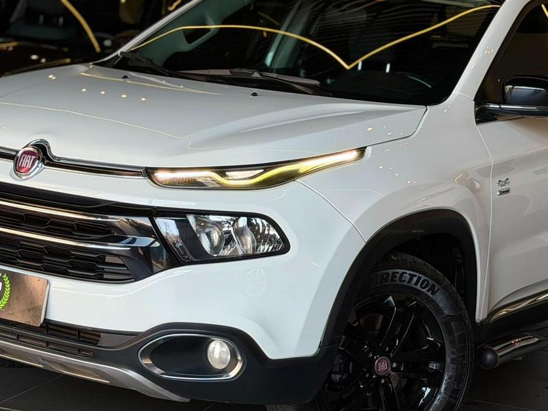 Fiat Toro Volcano 2.0 16V 4X4 Tb Diesel Aut. - foto 13