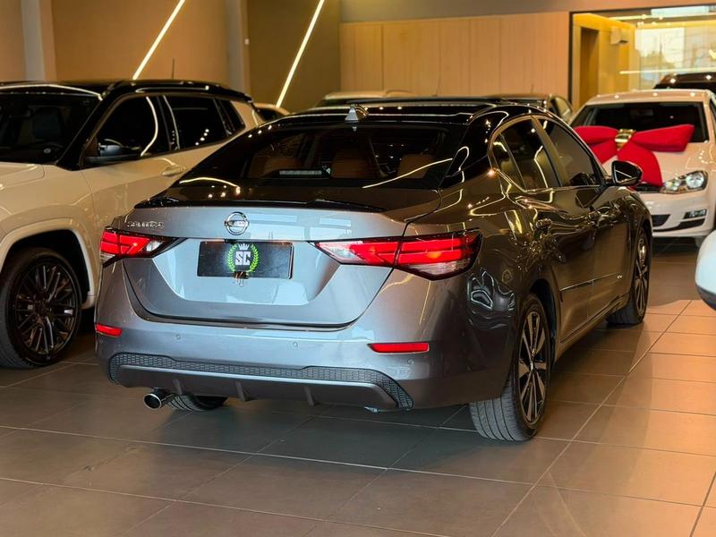 Nissan Sentra Exc CVT - foto 3