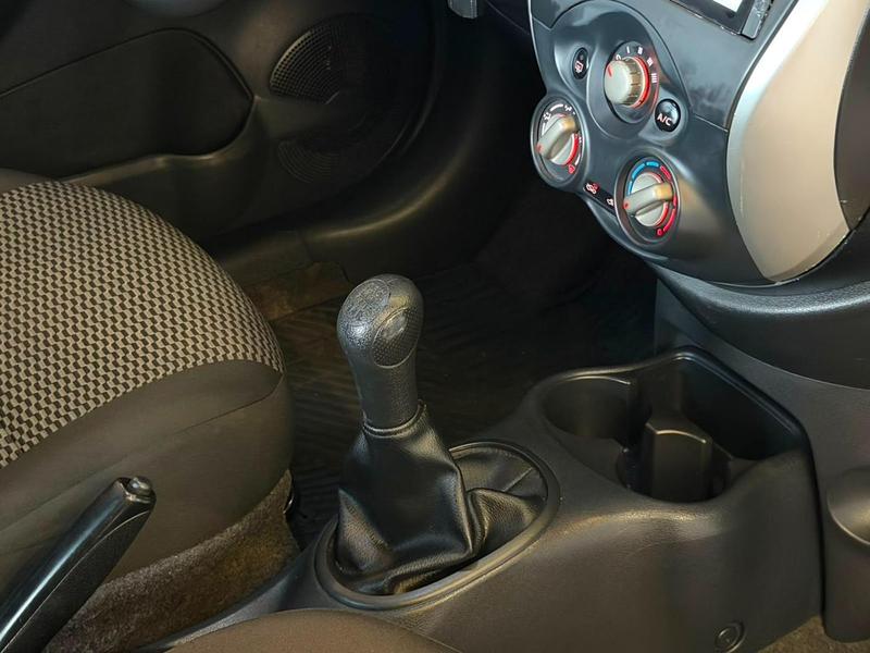Nissan March 1.0 Mt - foto 10