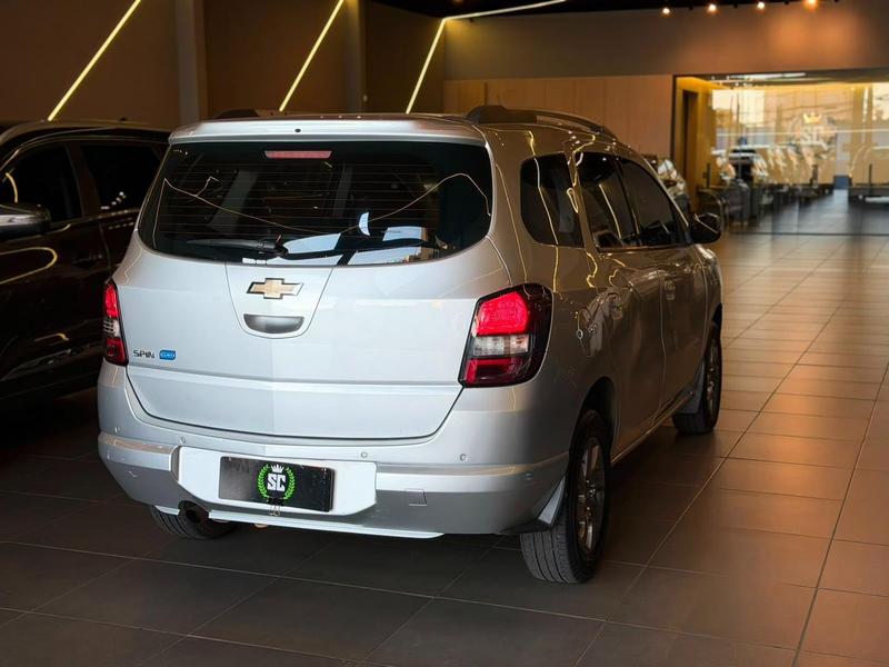 Chevrolet Spin LTZ 1.8 8V Econo.flex 5P Aut. - foto 3