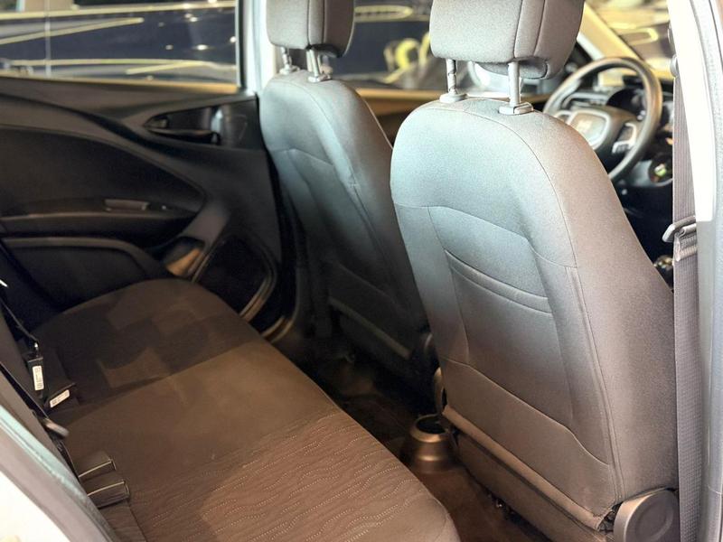 Fiat Cronos Drive 1.0 - foto 10