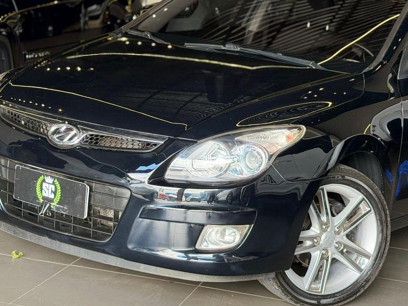 Hyundai i30 2.0 - foto 2