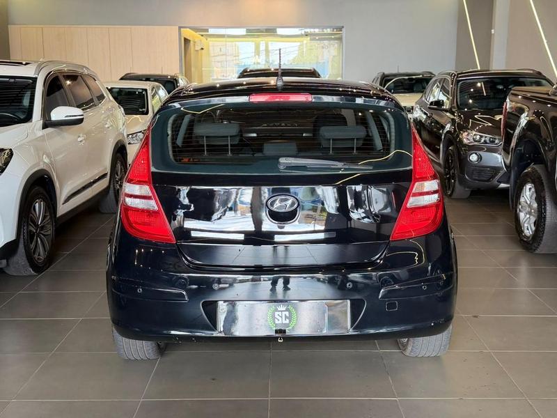 Hyundai i30 2.0 - foto 6