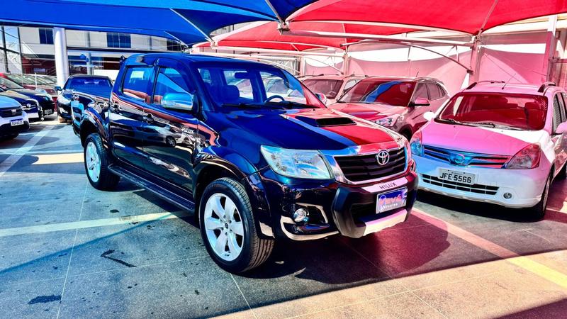 TOYOTA HILUX CD4X4 SRV