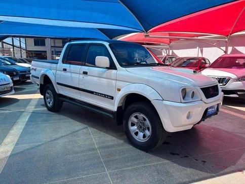MITSUBISHI L200 SPORT 4X4 HPE