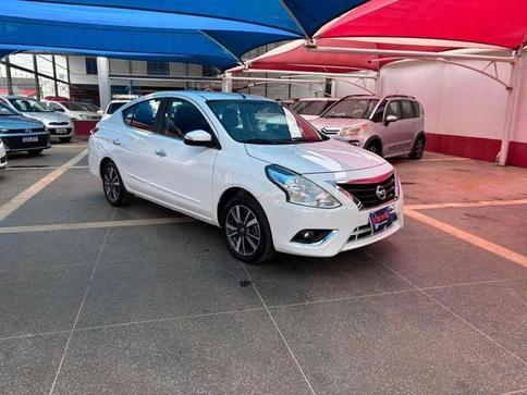 NISSAN VERSA 1.6 SL CVT 16V 4P AUTOMATICO