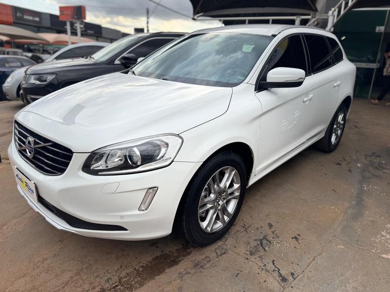 VOLVO XC 60 2.0 T5 DYNA