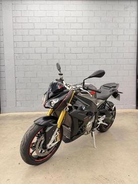 BMW S1000 R