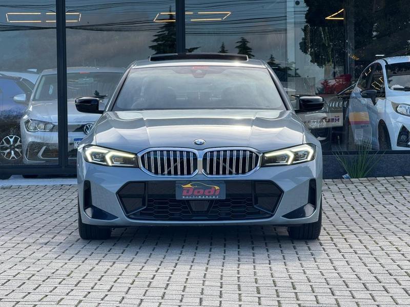 BMW 320i M Sport Flex - foto 2