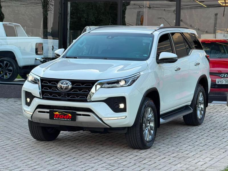 Toyota SW4 2022 à venda