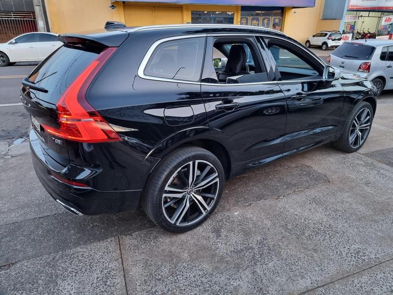 Volvo XC60 T8 R Design - foto 4