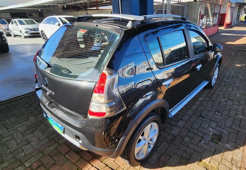 Renault Sandero Stepway - foto 6