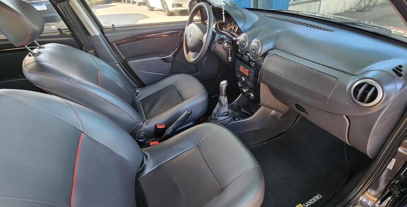 Renault Sandero Stepway - foto 7