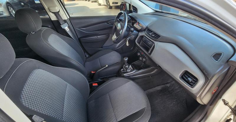 Chevrolet Onix Joy - foto 7