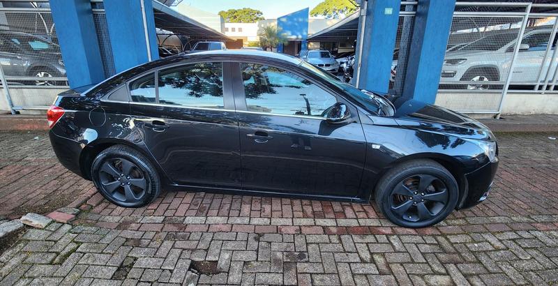 Chevrolet Cruze LT 1.8 16V Flexpower 4P Mec. - foto 3