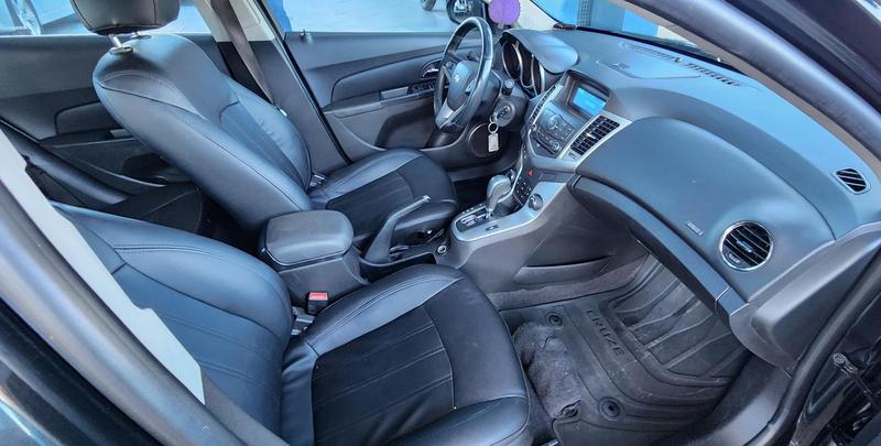 Chevrolet Cruze LT 1.8 16V Flexpower 4P Mec. - foto 7